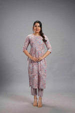 Blush Sanganeri Medallion Kurta Set image 0