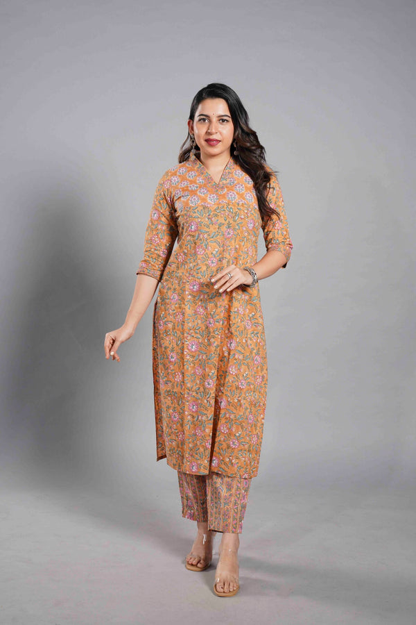 Amber Bloom Sanganeri Kurta Set image 0