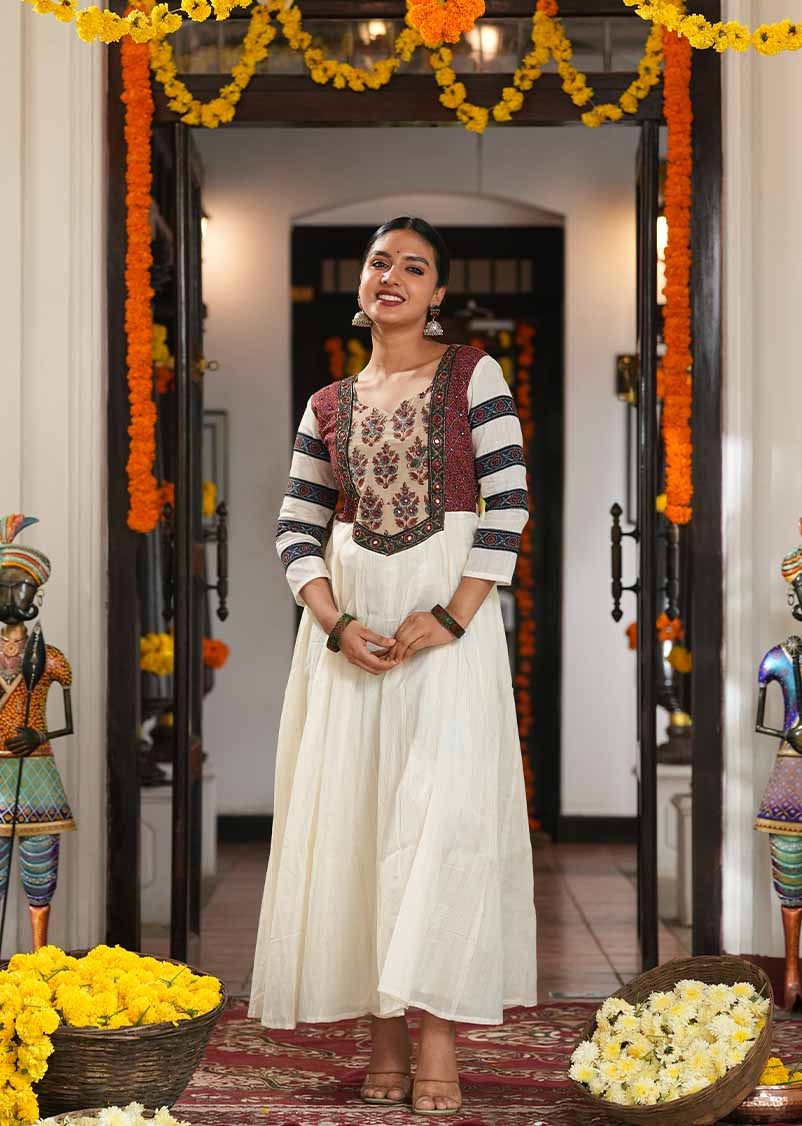 Varnam Yoke Anarkali image 0