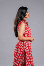 Crimson Leaf Sanganeri Sleeveless Kurta Set image 1