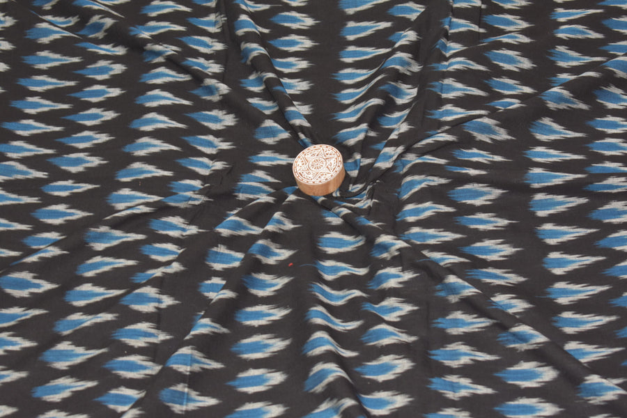 Single Ikat image 0