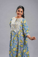 Blue Meadow Panelled Cotton Dress image 4