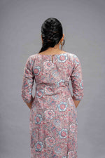 Blush Sanganeri Medallion Kurta Set image 4