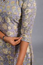 Silver Mist Bloom Sanganeri Kurta Set image 3