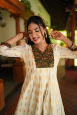 White Kasavu With Center Pleated Dress image 1